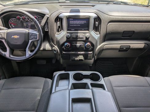 Used 2020 Chevrolet Silverado 1500 LT w/ Texas Edition RWD image 13