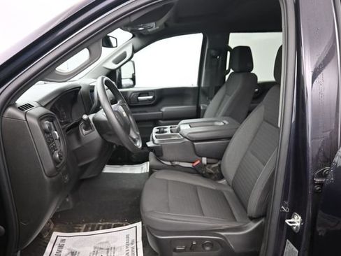 Used 2024 Chevrolet Silverado 2500 Custom w/ Custom Value Package AWD/4WD image 6