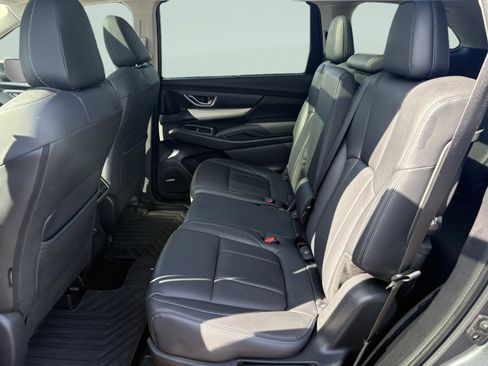 Used 2019 Subaru Ascent Limited AWD/4WD image 13