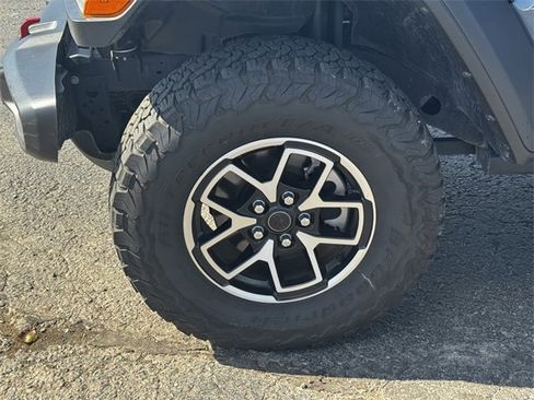 Certified 2024 Jeep Wrangler Unlimited Rubicon image 10