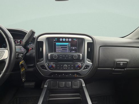 Used 2017 GMC Sierra 1500 SLE w/ Max Trailering Package AWD/4WD image 11