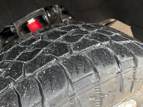 Used 2024 Chevrolet Silverado 3500 LTZ w/ LTZ Plus Package image 33