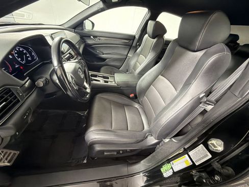 Used 2019 Honda Accord Sport image 13