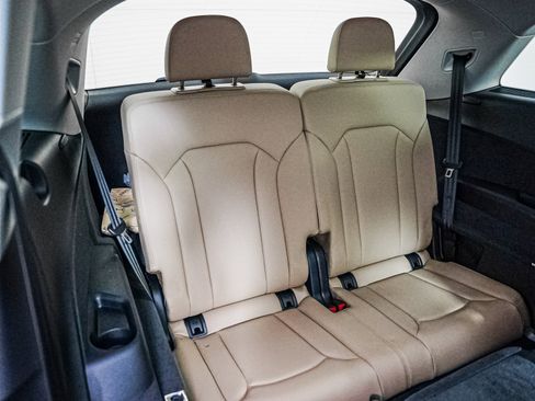 New 2026 Audi Q7 3.0T Premium image 11