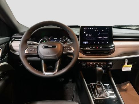 New 2026 Jeep Compass Limited image 23