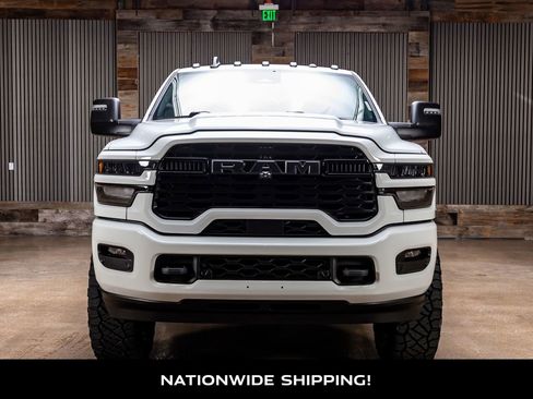 Used 2025 RAM 3500 Big Horn AWD/4WD image 4