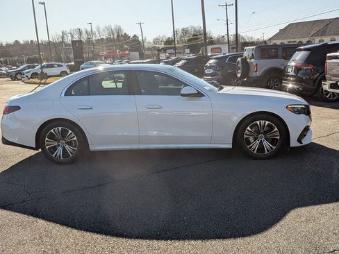 Certified 2024 Mercedes-Benz E 350 4MATIC Sedan image 2
