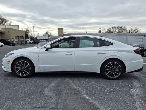 Certified 2023 Hyundai Sonata Limited w/ Cargo Package image 7