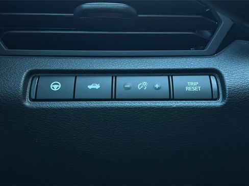 Used 2022 Nissan Altima 2.5 Platinum image 33