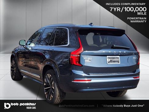 New 2026 Volvo XC90 B6 Plus w/ Protection Package Premier image 26