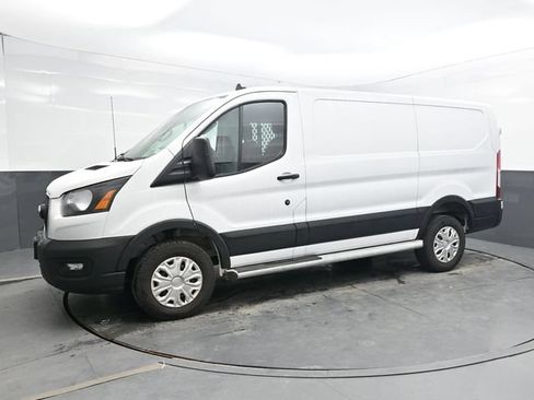 Used 2025 Ford Transit 250 Low Roof w/ Exterior Upgrade Package RWD image 3