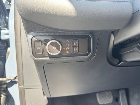 New 2026 Ford Explorer Active w/ Active Comfort Package RWD image 35