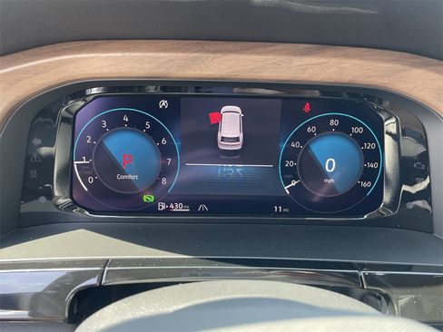 New 2026 Volkswagen Atlas SE image 17