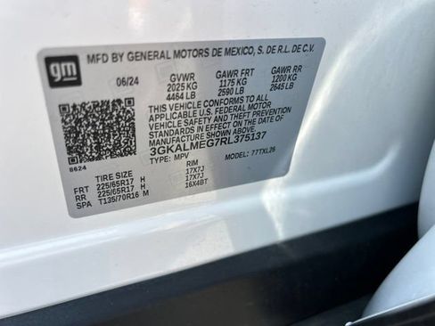 Used 2024 GMC Terrain SLE FWD image 33