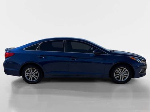 Used 2016 Hyundai Sonata SE image 6