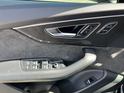 Used 2022 Audi SQ7 Premium Plus image 19