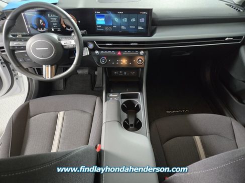 Used 2026 Hyundai Sonata SEL FWD image 16