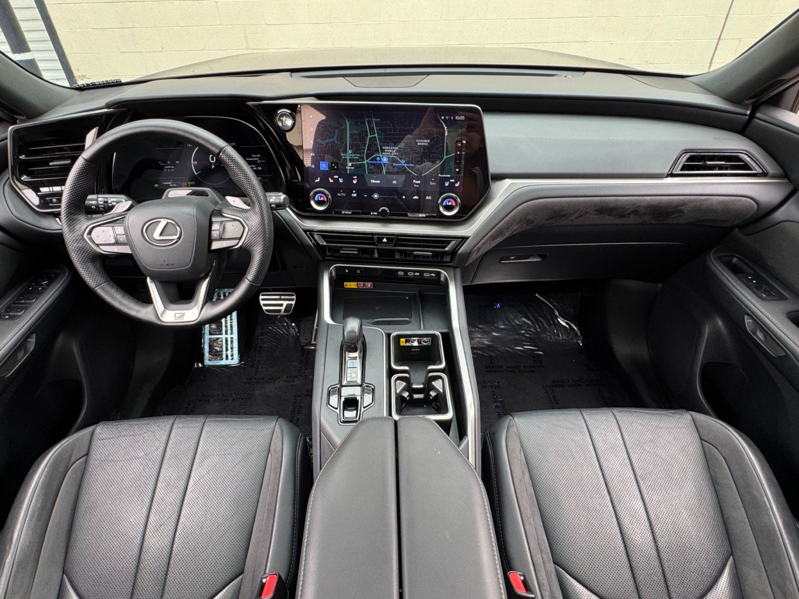 Used 2024 Lexus TX 500h AWD w/ Technology Package image 13