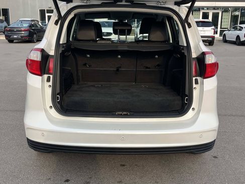 Used 2016 Ford C-MAX SEL w/ Equipment Group 302A FWD image 12