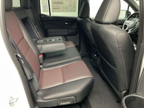 New 2026 Honda Ridgeline Black Edition image 28