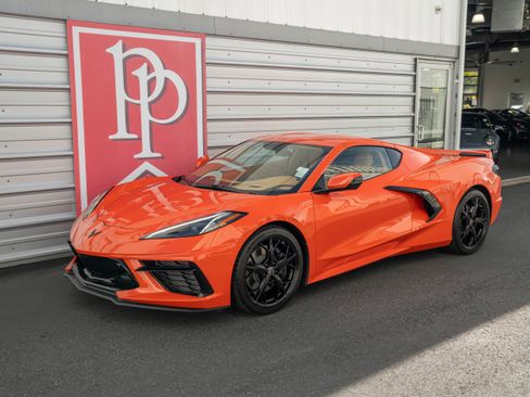 Used 2021 Chevrolet Corvette Stingray Premium Cpe w/ Z51 Performance Package image 36