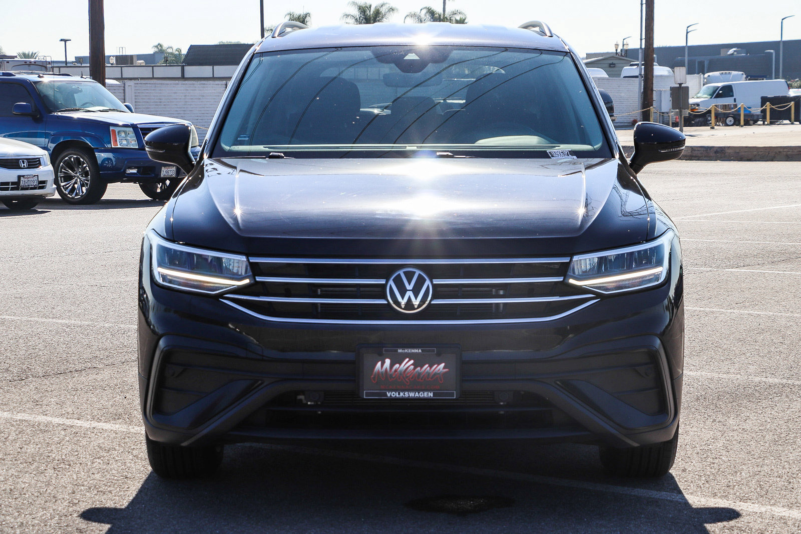 Used 2023 Volkswagen Tiguan S FWD image 2