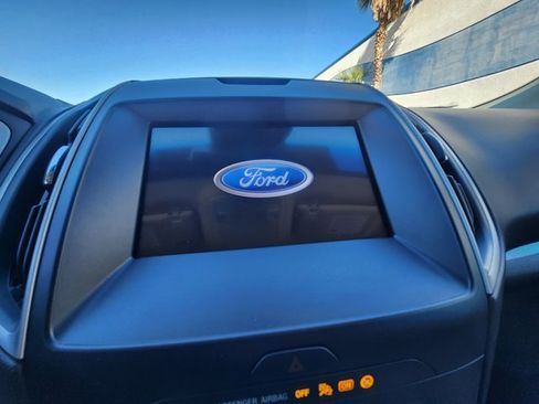 Used 2020 Ford Edge SEL w/ Convenience Package image 22