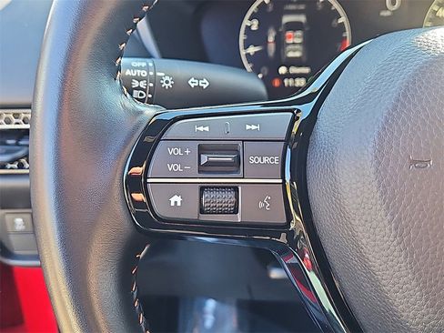 Certified 2025 Honda HR-V Sport image 20