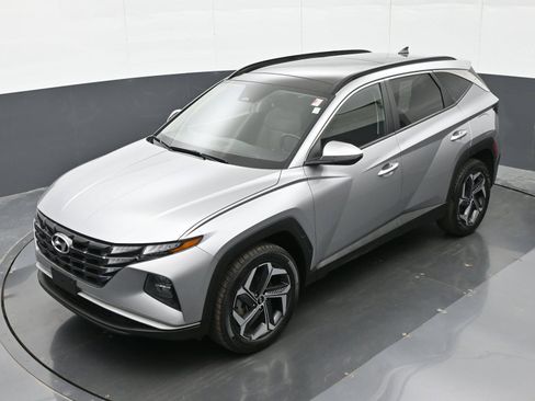 Used 2023 Hyundai Tucson SEL AWD/4WD image 32