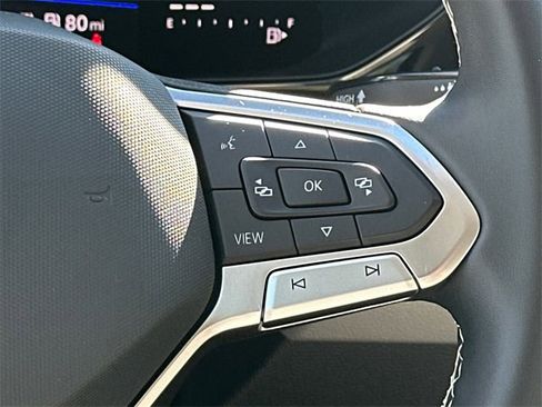 Used 2023 Volkswagen Taos S image 23