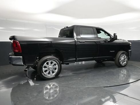 New 2026 RAM 2500 Big Horn AWD/4WD image 2