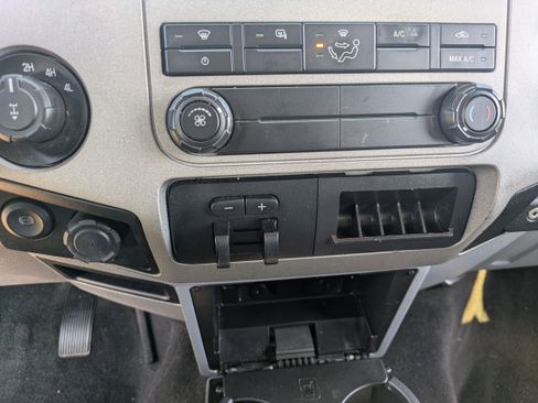 Used 2016 Ford F350 XLT w/ XLT Value Package image 23