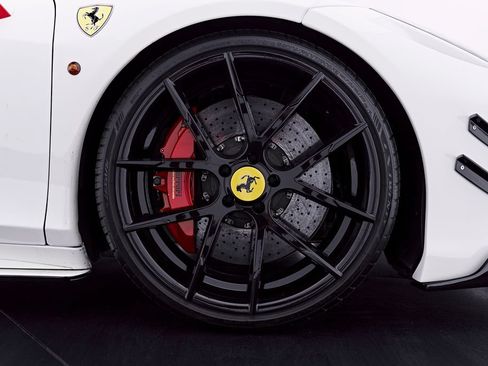Used 2014 Ferrari 458 Spider RWD image 52