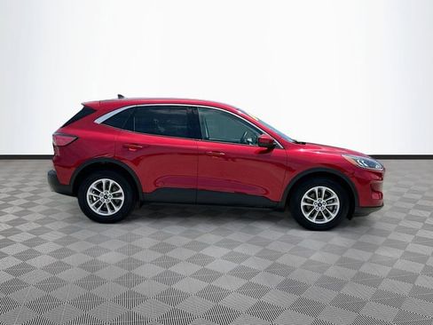 Used 2021 Ford Escape SE FWD image 4