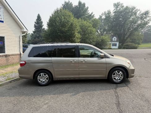 Used 2005 Honda Odyssey EX image 8