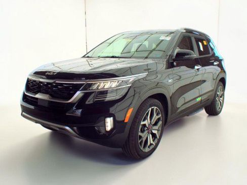 Used 2023 Kia Seltos SX AWD/4WD image 4