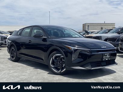 New 2026 Kia K4 EX