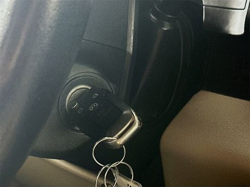 Used 2018 Ford F250 Lariat w/ Lariat Value Package image 25