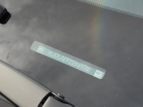 Used 2025 Buick Envista Preferred image 29