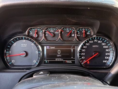 Used 2020 GMC Yukon SLT AWD/4WD image 12