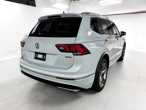 Used 2019 Volkswagen Tiguan SEL R-Line AWD/4WD image 6