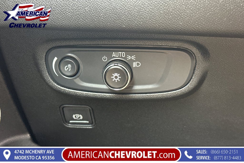 Used 2024 GMC Terrain SLE FWD image 36