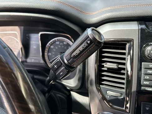 Used 2017 Nissan Titan Platinum Reserve image 28