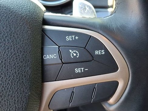 Used 2017 Jeep Grand Cherokee Limited 75th Anniversary AWD/4WD image 17