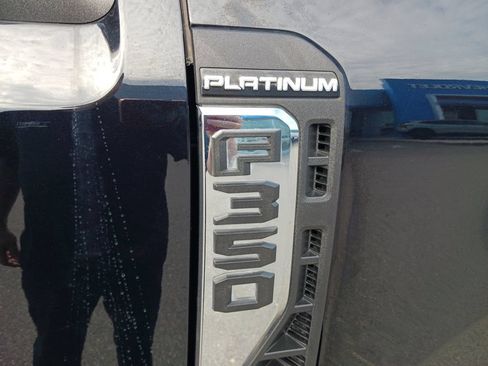 Used 2025 Ford F350 Platinum w/ Platinum Plus Package AWD/4WD image 41
