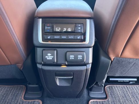 Used 2020 Subaru Ascent Touring w/ Popular Package #2 AWD/4WD image 24