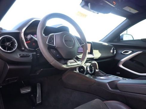 Used 2019 Chevrolet Camaro ZL1 image 19