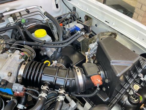 Used 2001 Nissan Xterra SE image 57