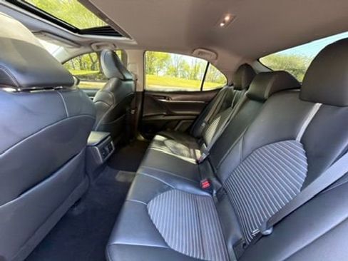 Used 2022 Toyota Camry SE w/ TRD Appearance Package (TMS) FWD image 24