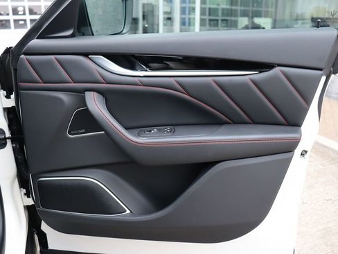 Used 2022 Maserati Levante Modena image 52